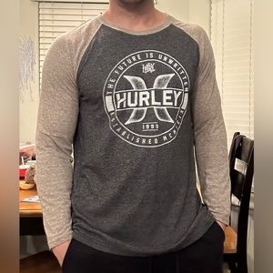 Large men’s Hurley 3/4 baseball style tee